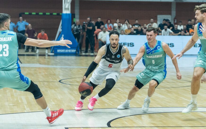 Basketboll / Bashkimi i Prizrenit e mposht gjigantin polak në garat evropiane