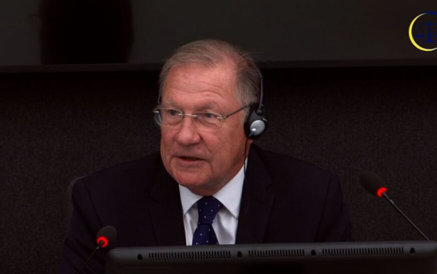 Dëshmitari britanik: Familja e Jasharajve kishte ndikim të madh