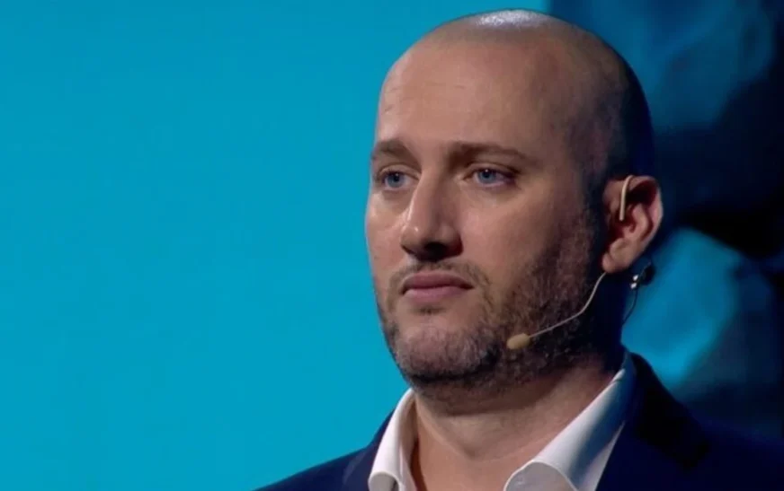 Florjan Binaj shpall kandidaturën për Kryetar të Bashkisë së Tiranës