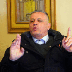 “shoket-e-gjuriqit,-gjuriqat-e-vegjel”,-mllef-e-akuza-te-renda-te-nasim-haradinajt-per-ata-qe-i-konsideron-spiune