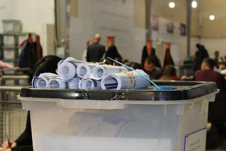 Numërohen të gjitha votat e Prishtinës: Këta janë kandidatët më të votuar për asamble nëpër të gjitha partitë