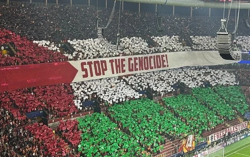“Ndal gjenocidin”: Tifozët e Galatasarayt me banderolë gjigante në mbështetje të Palestinës