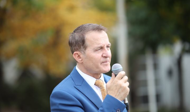 Raportimet se Sylejman Meholli i VV’së e ka kërcënuar Ferit Idrizin, Policia thotë se ka pranuar informatë për kanosje- detaje