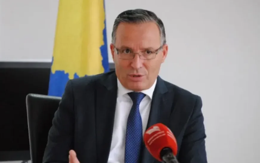 Hamza fton qytetarët të bashkohen në protestë në përkrahje të ish-krerëve të UÇK-së në Tiranë