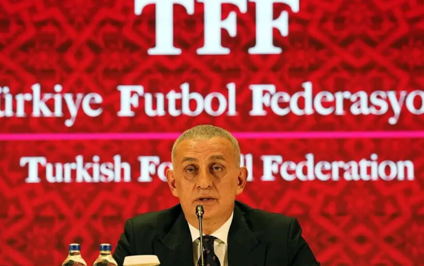 Skandal i madh në futbollin turk, numër i madh i gjyqtarëve kishin llogari bastesh sportiv