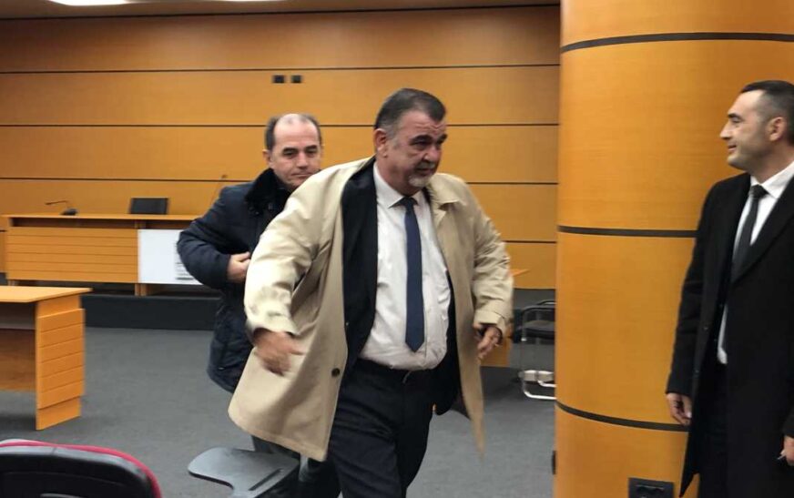 Policia në Shqipëri: Roja i Gjykatës nuk i kontrolloi të dyshuarit për vrasjen e gjyqtarit