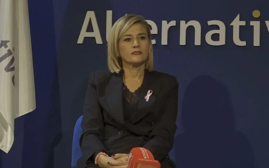 “Zgjedhjet e reja, të domosdoshme”: Kusari-Lila do marrëveshje politike për formimin e një qeverie të përkohshme