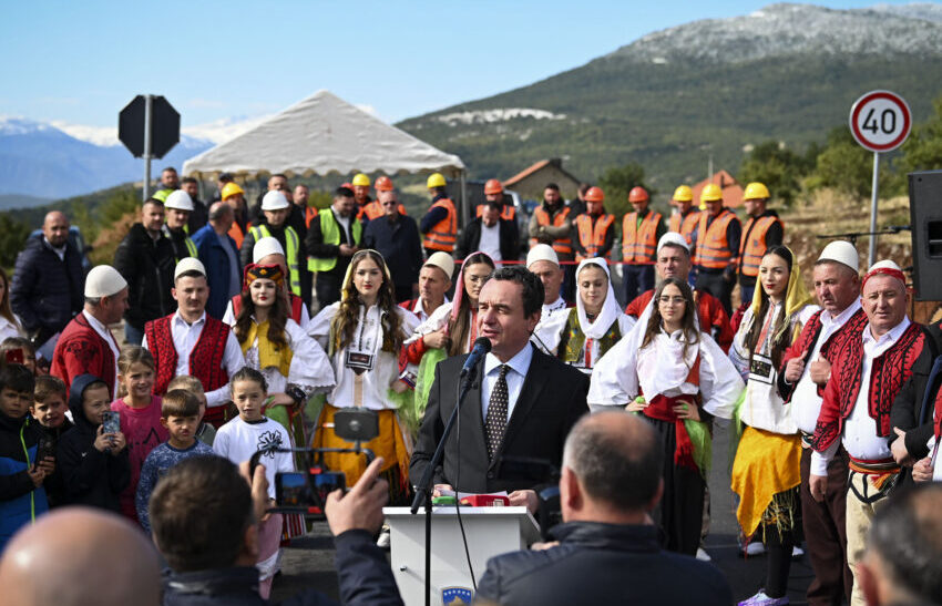 Kurti: Lidhja jonë me Shqipërinë, përveçse historike e shpirtërore, duhet të jetë edhe fizike