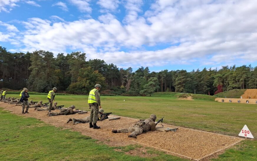 Pjesëtarët e FSK-së trajnojnë ushtarët e Ukrainës në Britani të Madhe