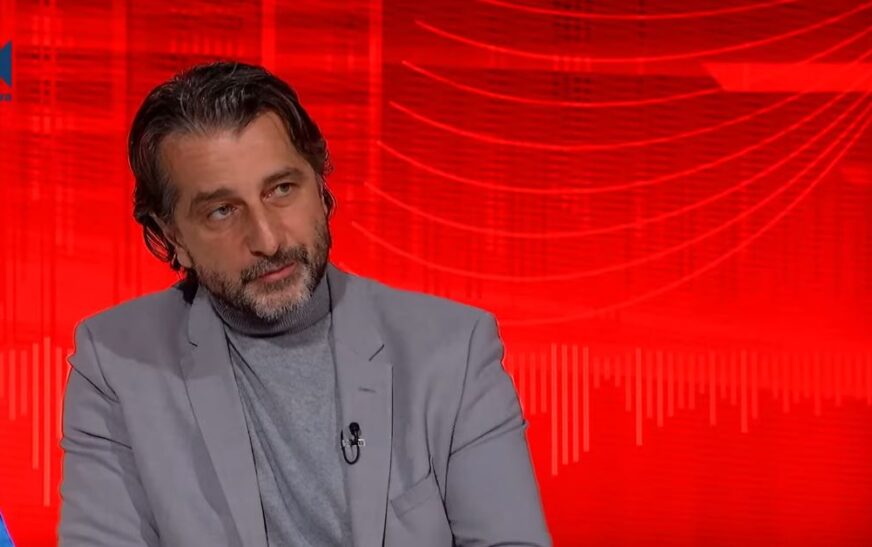 Rama për memorialin “Adem Jashari”: Familja s’e miratoi asnjë nga projektet, konkursi është rishpallur (VIDEO)