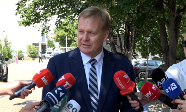 Ka përparim në dialogun Kosovë-Serbi, thotë Sorensen