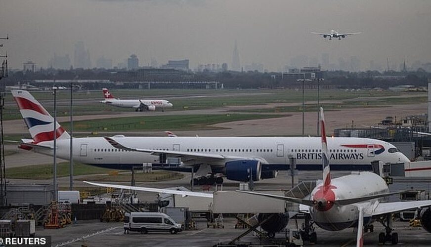 Zjarr në aeroportin Heathrow të Londërs – pamje