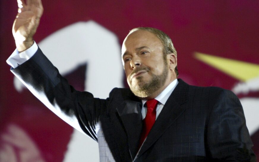 Vdes ish-kryeministri shqiptar, Fatos Nano