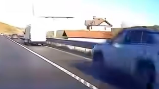 Grabitje e armatosur në autostradën “Ibrahim Rugova”