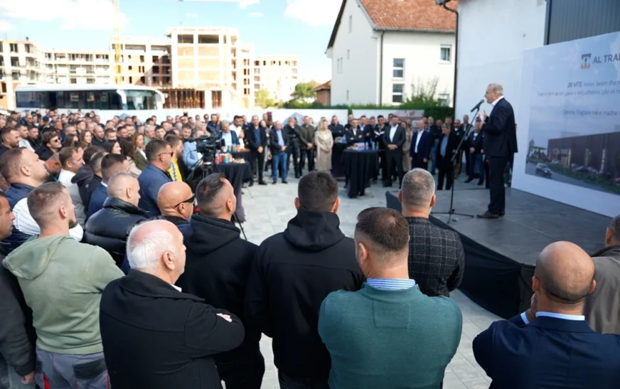 Nis ndërtimi i Qendrës Tregtare më të madhe në Drenas – Al Trade Center vendos gurthemelin!