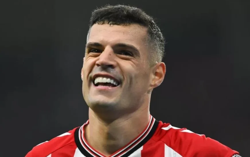 “Kapiteni më i mirë që kam pasur ndonjëherë” – Granit Xhaka mahnit bashkëlojtarët në Angli