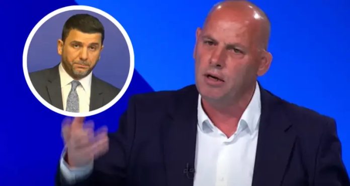 Krasniqi e akuzoi për bashkëpunim me VV-në, përgjigjet Lladrovci