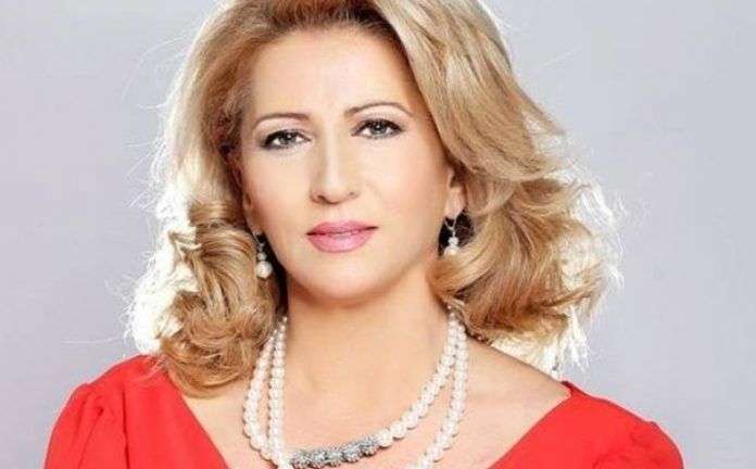 Shkurte Fejza dhe Arif Vladi pritet të këndojnë sot në protestën kundër Gjykatës Speciale