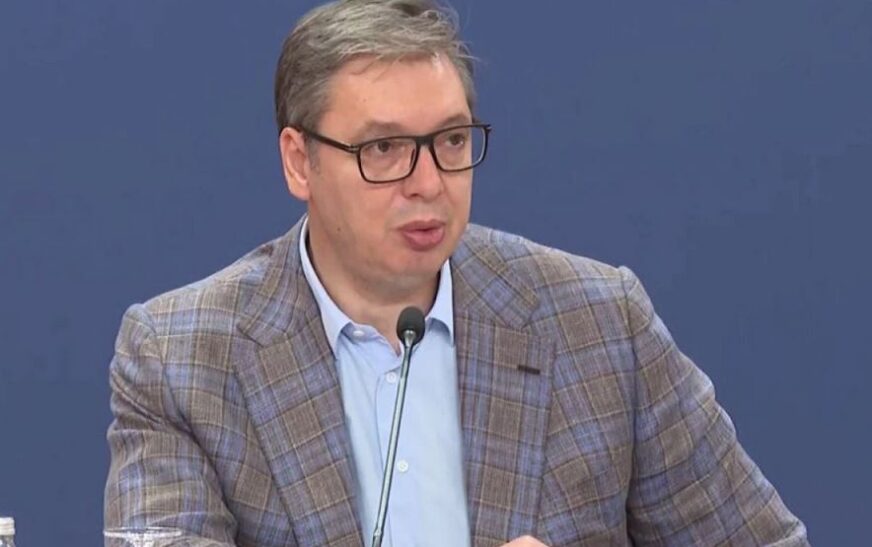 Vuçiq: Kroacia e Sllovenia, top-mbështetëset për heqjen e masave të BE-së ndaj Kosovës