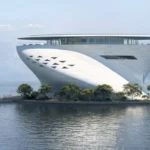 dubai-po-fiton-nje-tjeter-kryeveper-arkitekturore:-e-rrethuar-nga-uji,-kjo-ndertese-do-te-behet-nje-magnet-per-turistet