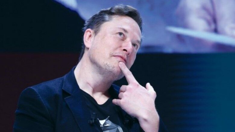 Musk i bindur: Inteligjenca Artificiale do të zëvendësojë telefonat brenda pesë viteve