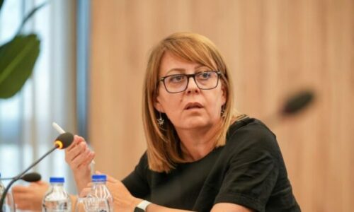 Bajrami me akuza ndaj Kurtit: Po merr para nga qytetarët përmes çmimeve të shtrenjta