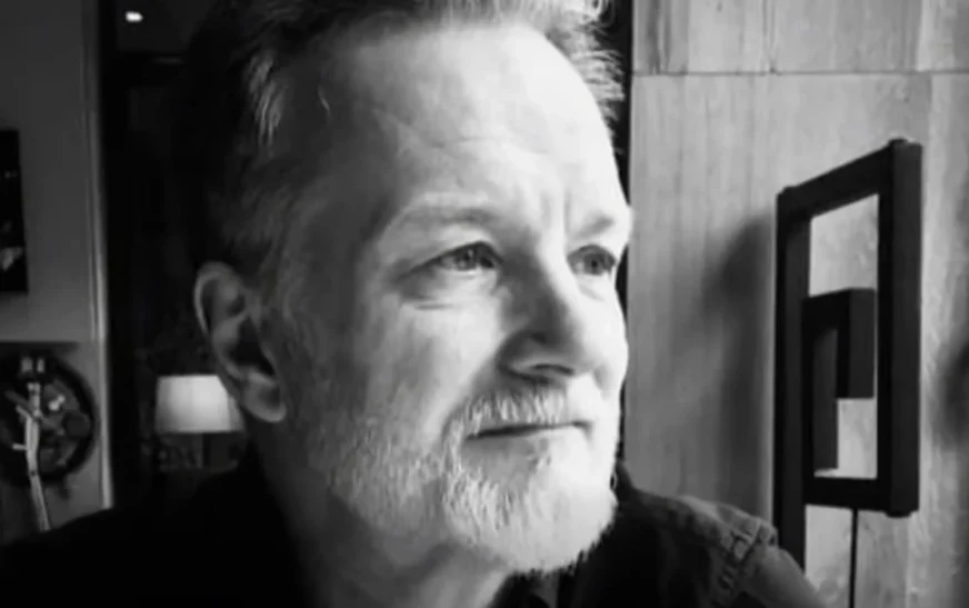 Homazh për Paul Lowe në Fotoist 2025: Një jetë e ndriçuar nga integriteti, empatia dhe vizioni fotografik