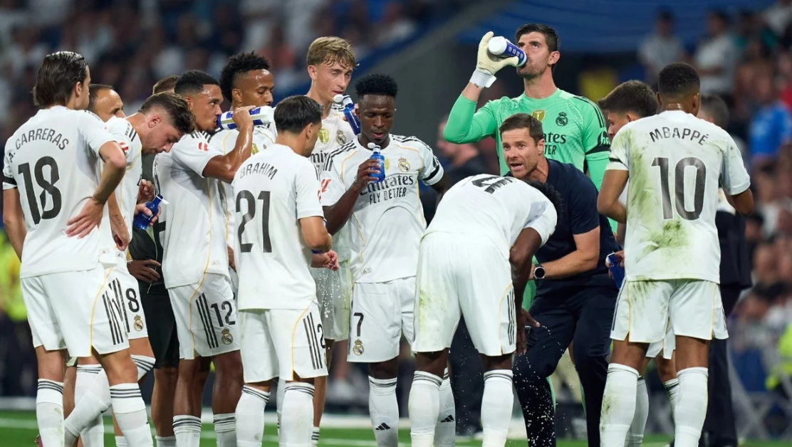 Chelsea i vihet pas mbrojtësit të Realit