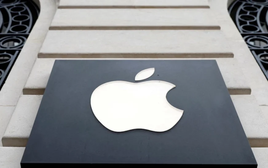 Apple shtyn versionin e ardhshëm të iPhone Air