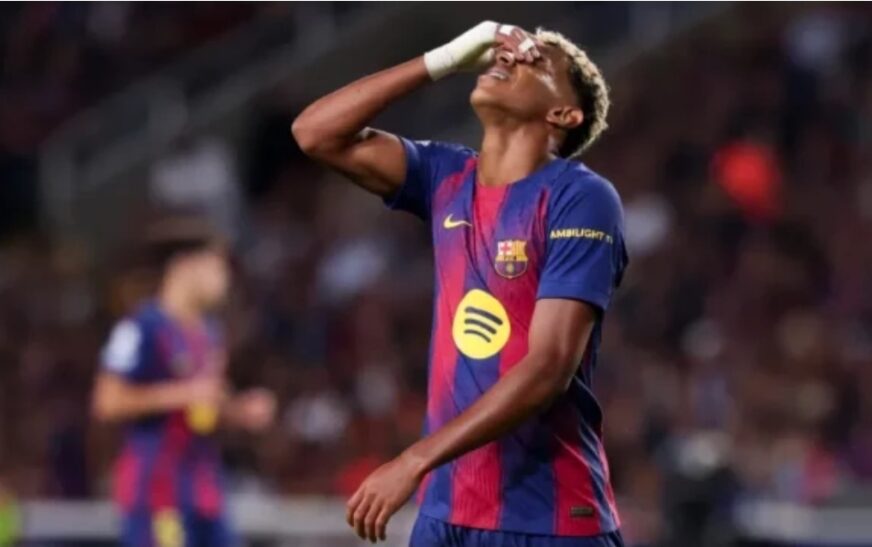Barcelona i reagon Federatës spanjolle rreth trajtimit të Lamine Yamalit