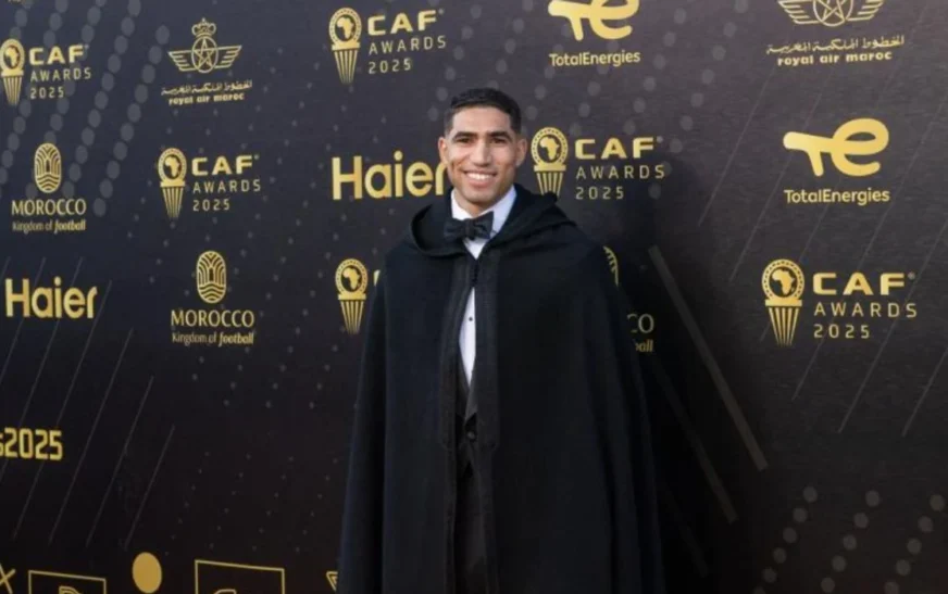 zyrtare:-achraf-hakimi-shpallet-fitues-i-cmimit-“lojtari-afrikan-i-vitit”