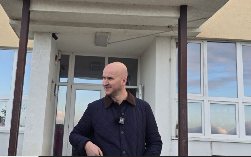 Fituesi pa dokumente të regjistrimit, ofertë e paligjshme – si u zbulua tenderi nga eksperti i OSHP në Komunën e Çlirimtarit