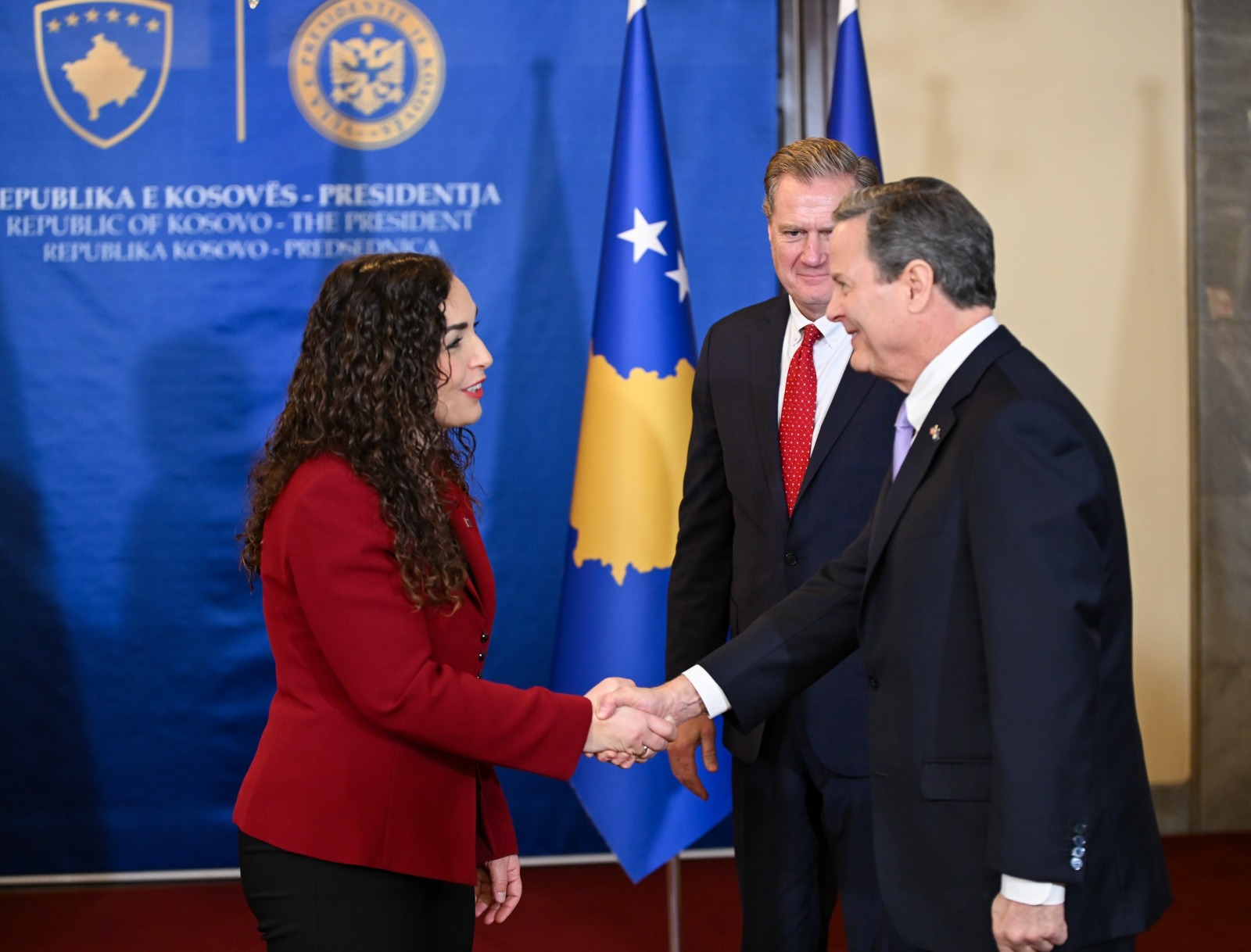 Osmani kongresistëve amerikanë: Serbia ende po i përkrah terroristët që kryen agresionin në Banjskë