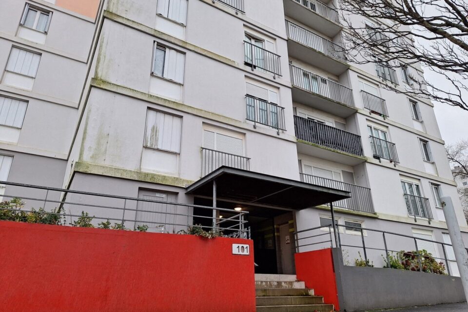 Francë: Çifti shqiptar gjenden të vdekur në banesën e tyre, dyshohet se burri vrau gruan