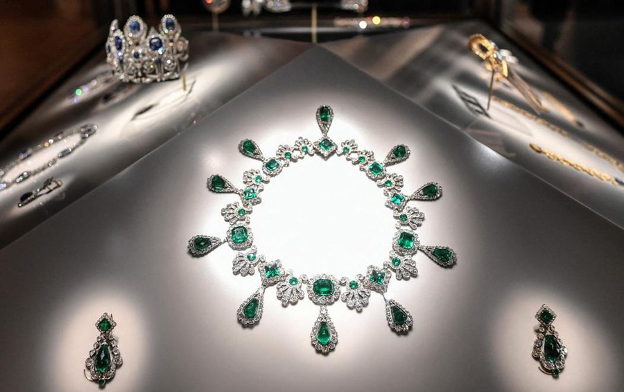 U arrestua pë grabitjen në Muzeun e Luvrit, gjykata liron gruan