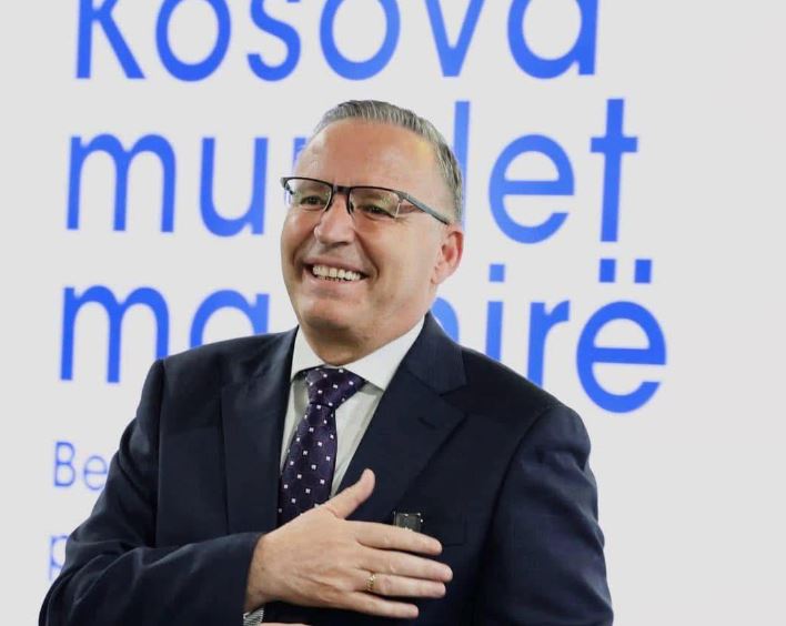 Bedri Hamza shpall kandidaturën për kryetar të PDK-së