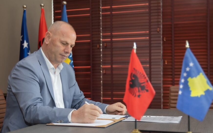 Lladrovci: Nëse dal me Iniciativë, i marr së paku 80 mijë vota