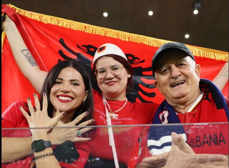 UEFA uron Shqipërinë për 28 Nëntor: Një komb i pasionuar pas futbollit!