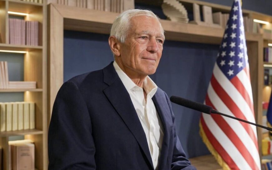 Clark e fillon dëshminë të hënën në rastin e Thaçit dhe të tjerëve, ish-këshilltari i tij dëshmoi sot