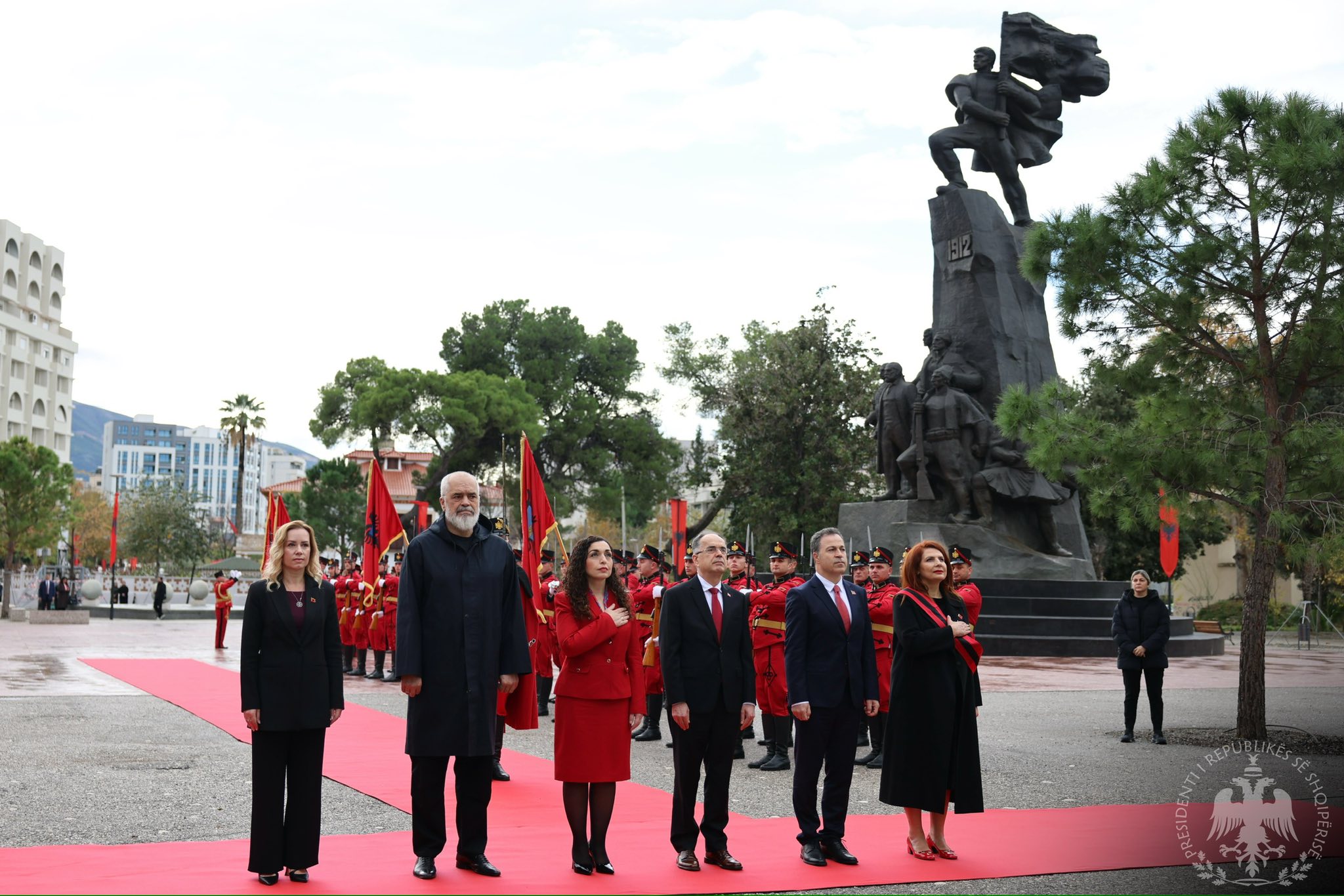 113-vjetori i Pavarësisë së Shqipërisë, ngritet flamuri në Vlorë