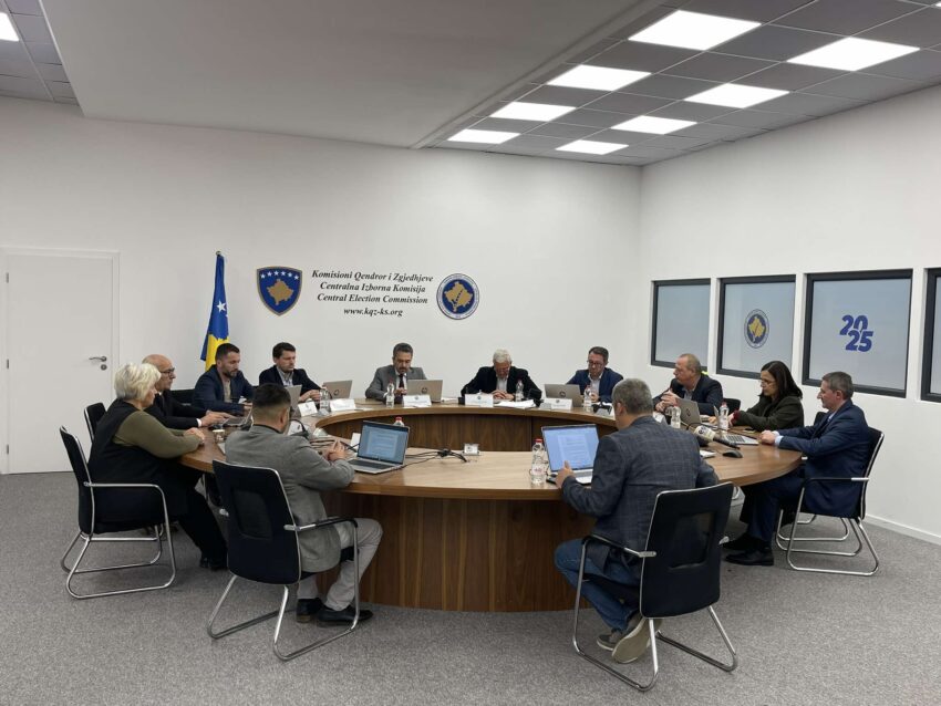 KQZ miraton akreditimin e rreth 8,800 vëzhguesve për raundin e dytë zgjedhor