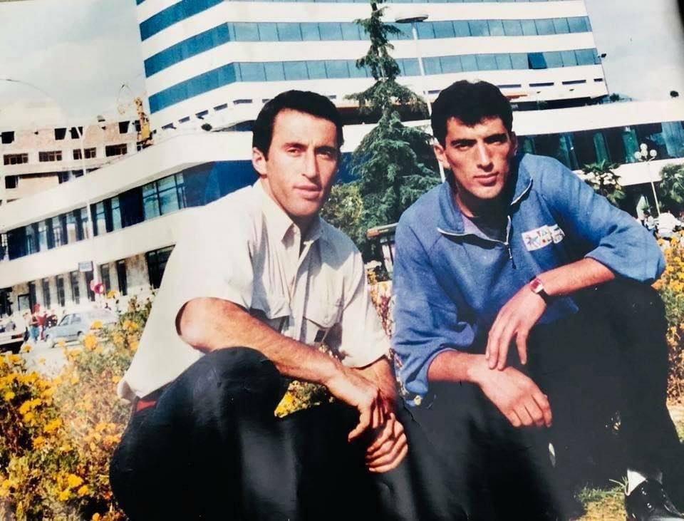 Ditëlindja e heroit, Ramush Haradinaj e uron vëllaun “Gëzuar Luan”