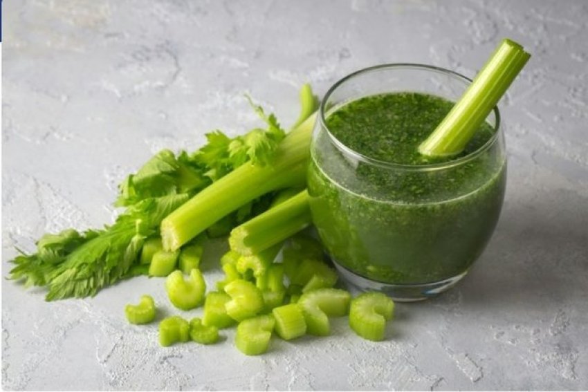 Çfarë i ndodh trupit kur pini lëng selino çdo ditë