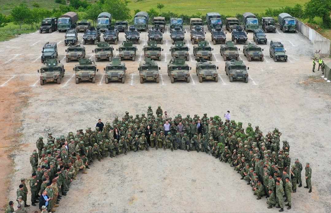 “Dita e Forcës”/ Kazermat e FSK-së nesër hapin dyert për qytetarët