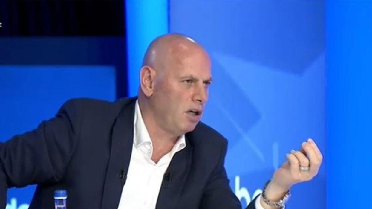 Lladrovci: Nëse presidentja vendos nesër për zgjedhje, hyj menjëherë — do t’i thyj PDK-në në kurriz