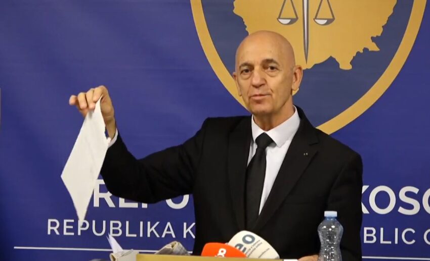 Kelmendi mohon akuzat: Kurrë në jetën time deri në vitin 2001 nuk kam qenë në Reçak