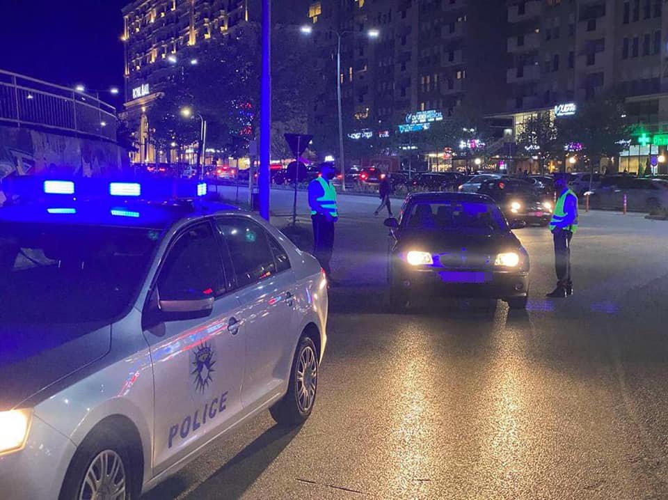 “Çu, çu mos ta ni zanin”, qytetari ankohet si e trajtoi policia në Istog (VIDEO)