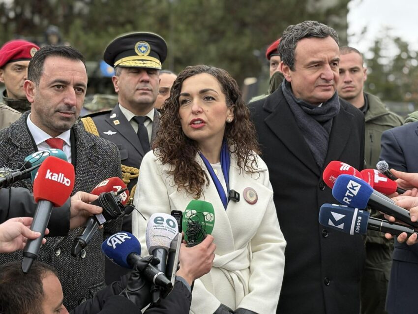 Presidentja Osmani uron Ditën e Forcës: Ushtria jonë është pasardhëse e denjë dhe krenare e UÇK-së