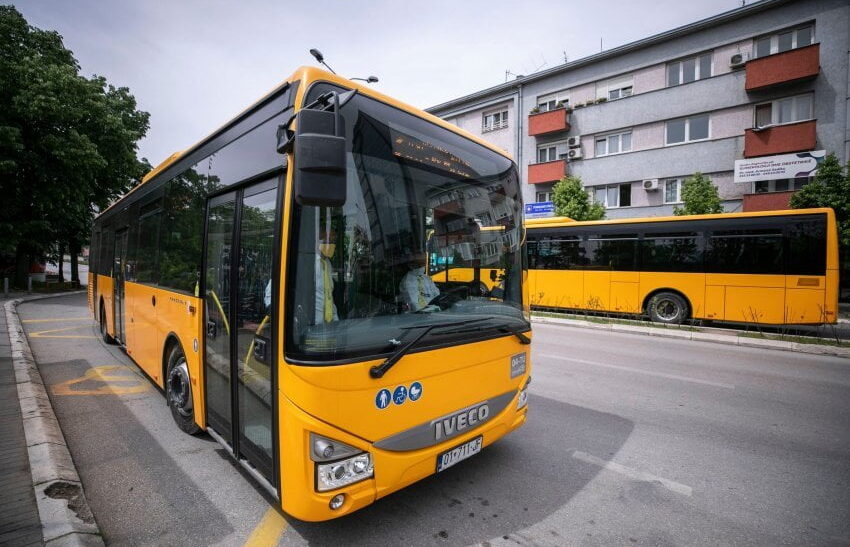 Trafiku Urban dhe transportuesit privatë vazhdojnë punën nesër
