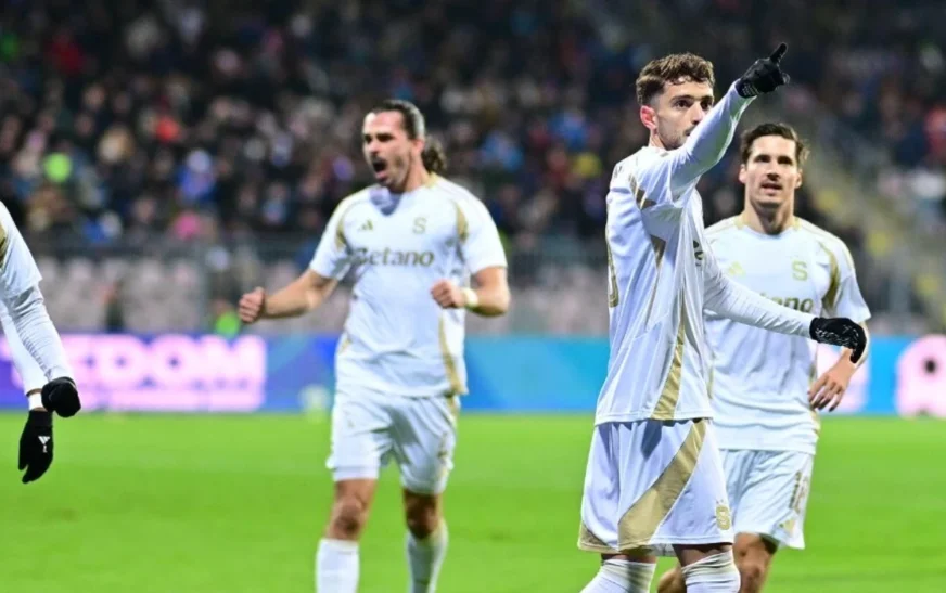 Albion Rrahmani gjen rrugën e rrjetës pas një kohe të gjatë – goli i tij kualifikon tutje Sparta Prahën